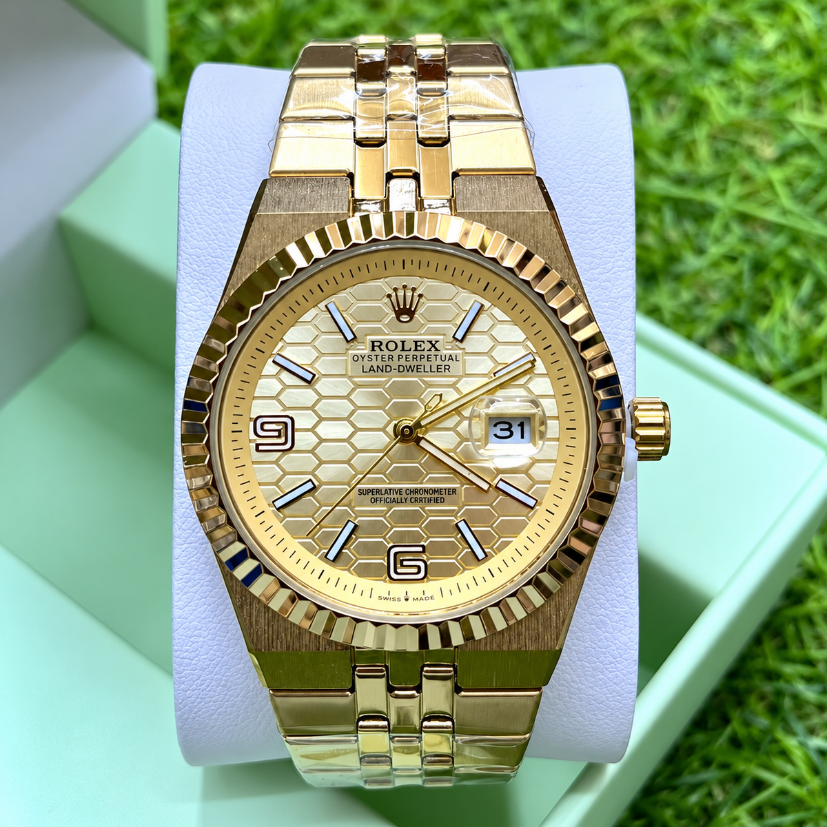 Rolex Date-Just Men's Fluted Bezel Watch with Textured Dial and Metal Bracelet