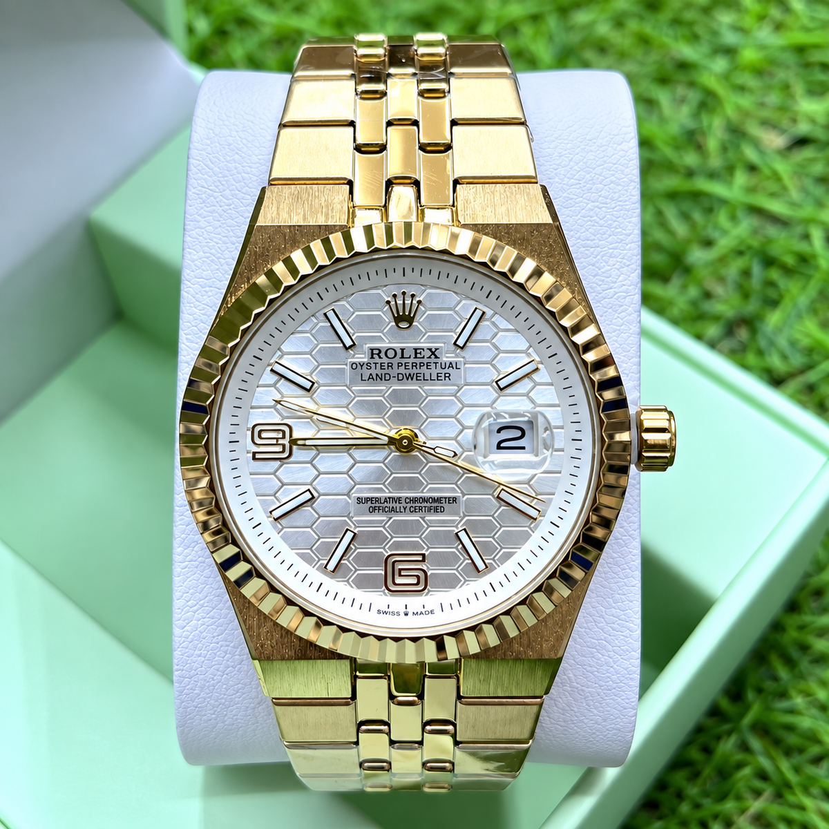 Rolex Date-Just Men's Fluted Bezel Watch with Textured Dial and Metal Bracelet