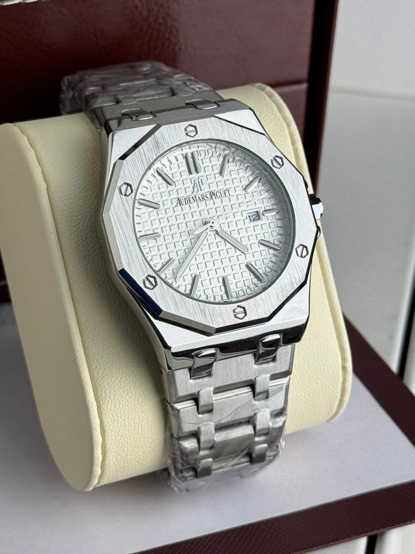 Stylo Royal Series Luxury Octagonal Watch – Stainless Steel
