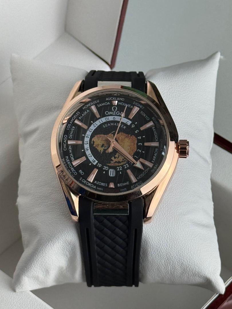 Omega Sea Master With Date Watch For Men