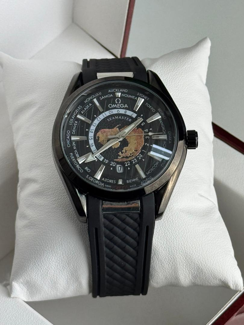 Omega Sea Master With Date Watch For Men